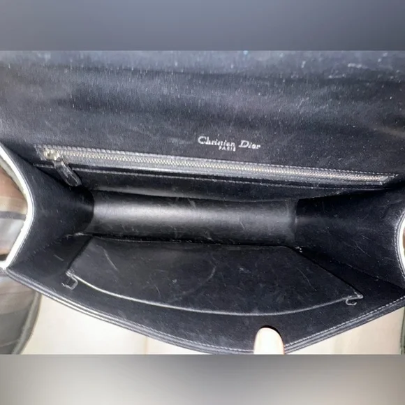 Dior leather cross body - Picture 6 of 9